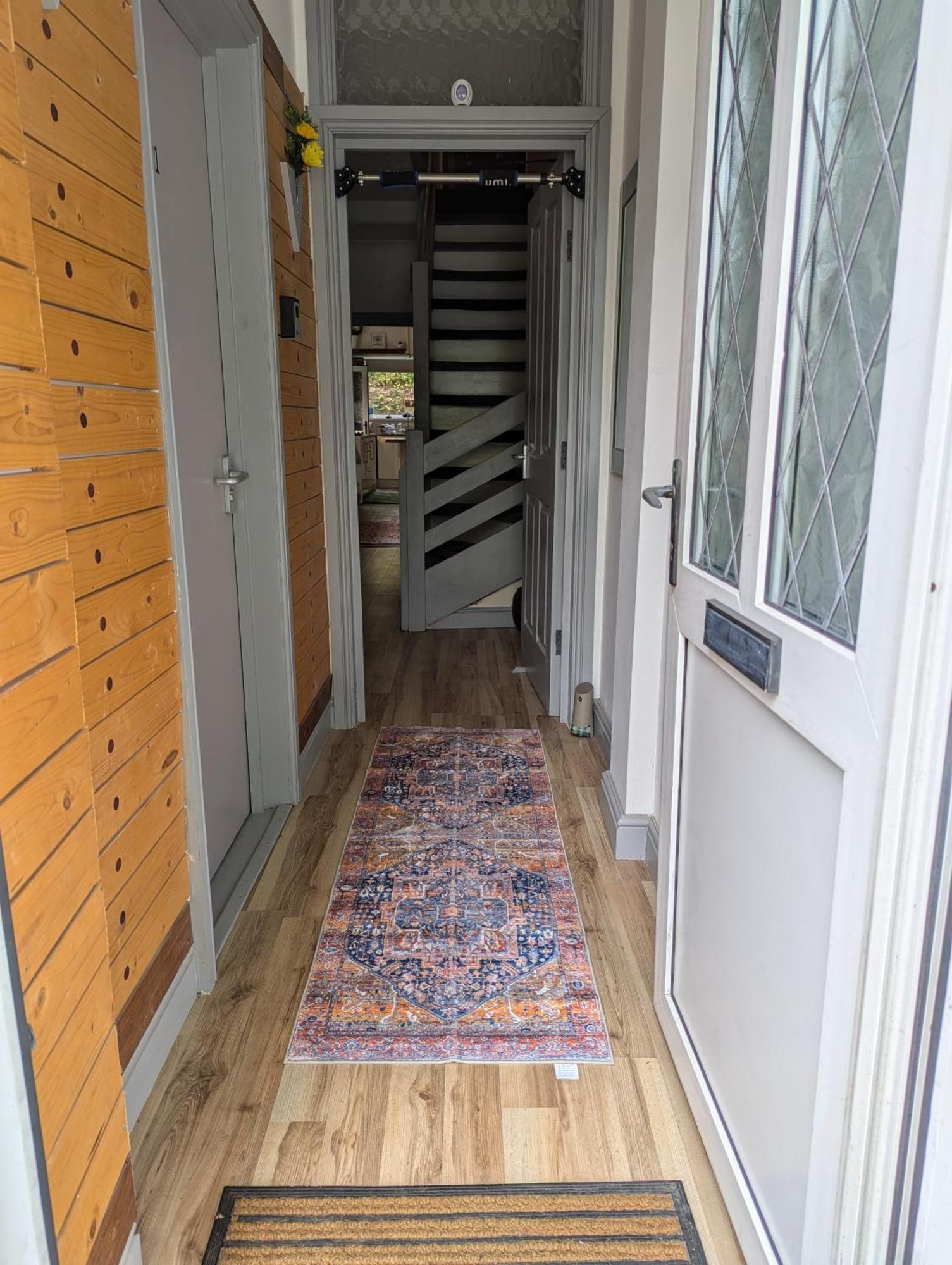 R3 - Cozy Small Double - City & Beach Access, Wifi, Free Parking - Self Catering Swansea Eksteriør bilde